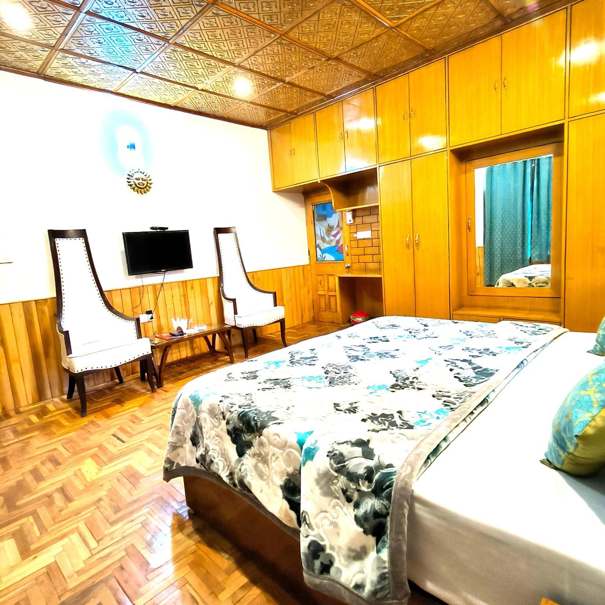 Melody Orchard Cottage Jagatsukh Luaran gambar